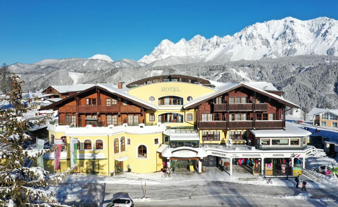 Hotel Erlebniswelt Stocker Schladming Exterior photo